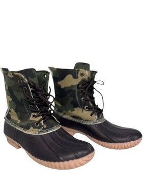 Avanti Brown Green Camo Rain Boots Womens size 6